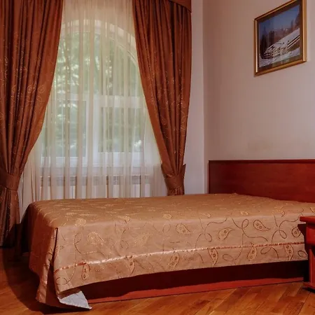 шиповець Hotel Poroshkovo