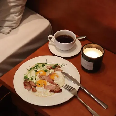 шиповець Hotel