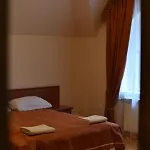 шиповець Hotel